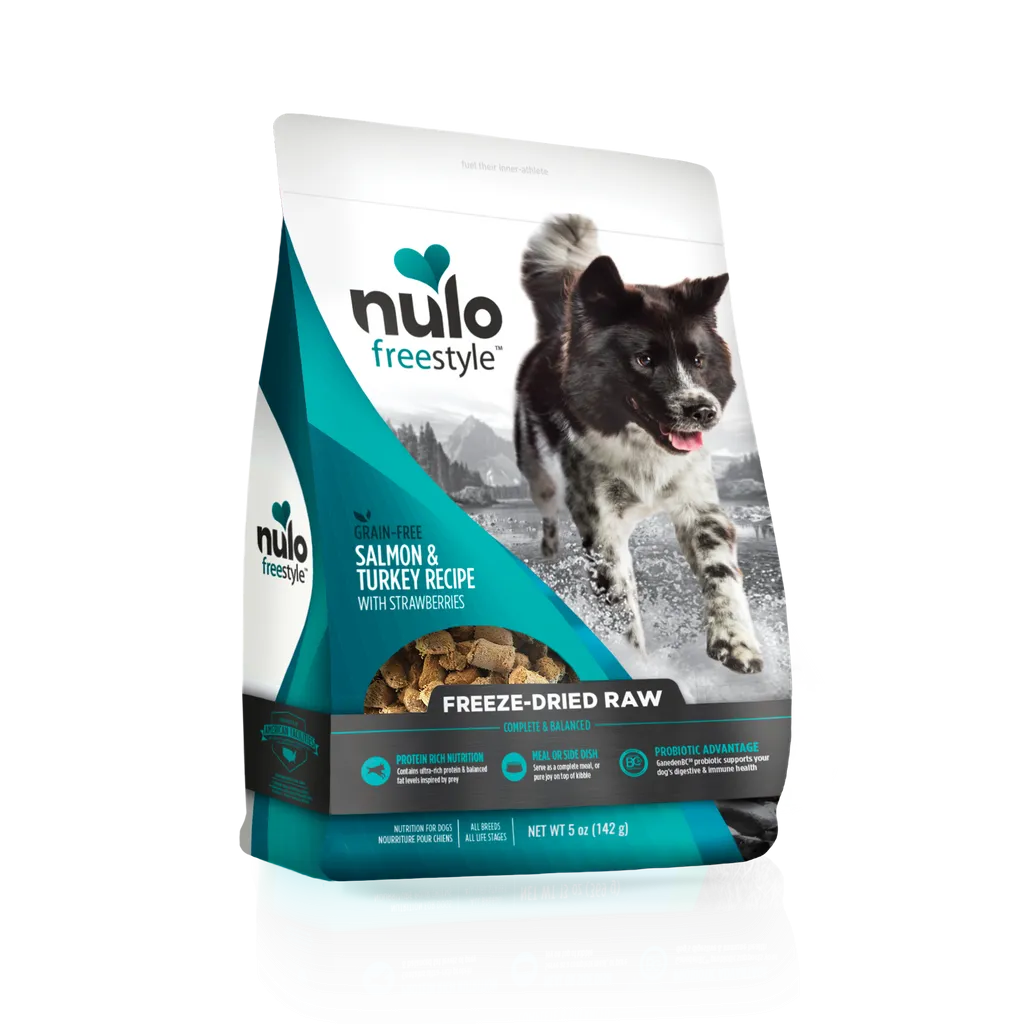 Nulo FreeStyle Dog Freeze-Dried Raw Grain-Free Salmon & Turkey With Strawberries